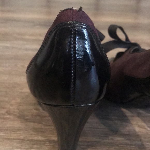 LIZ CLAIBORNE Purple and Black Two Tone Dress Pump w Ribbon Lace Front size 9.5 - Picture 7 of 11